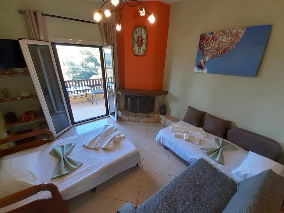 Andri House Apartment Marathias  Ngoại thất bức ảnh