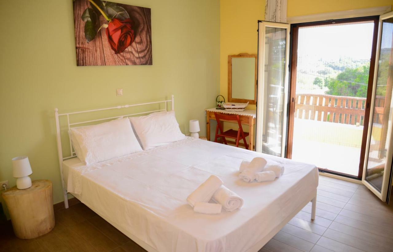 Andri House Apartment Marathias  Ngoại thất bức ảnh